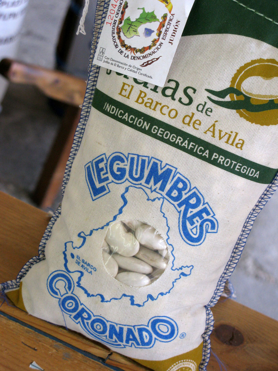 20171004224844-cbcba2968fd794cab477de5887244571