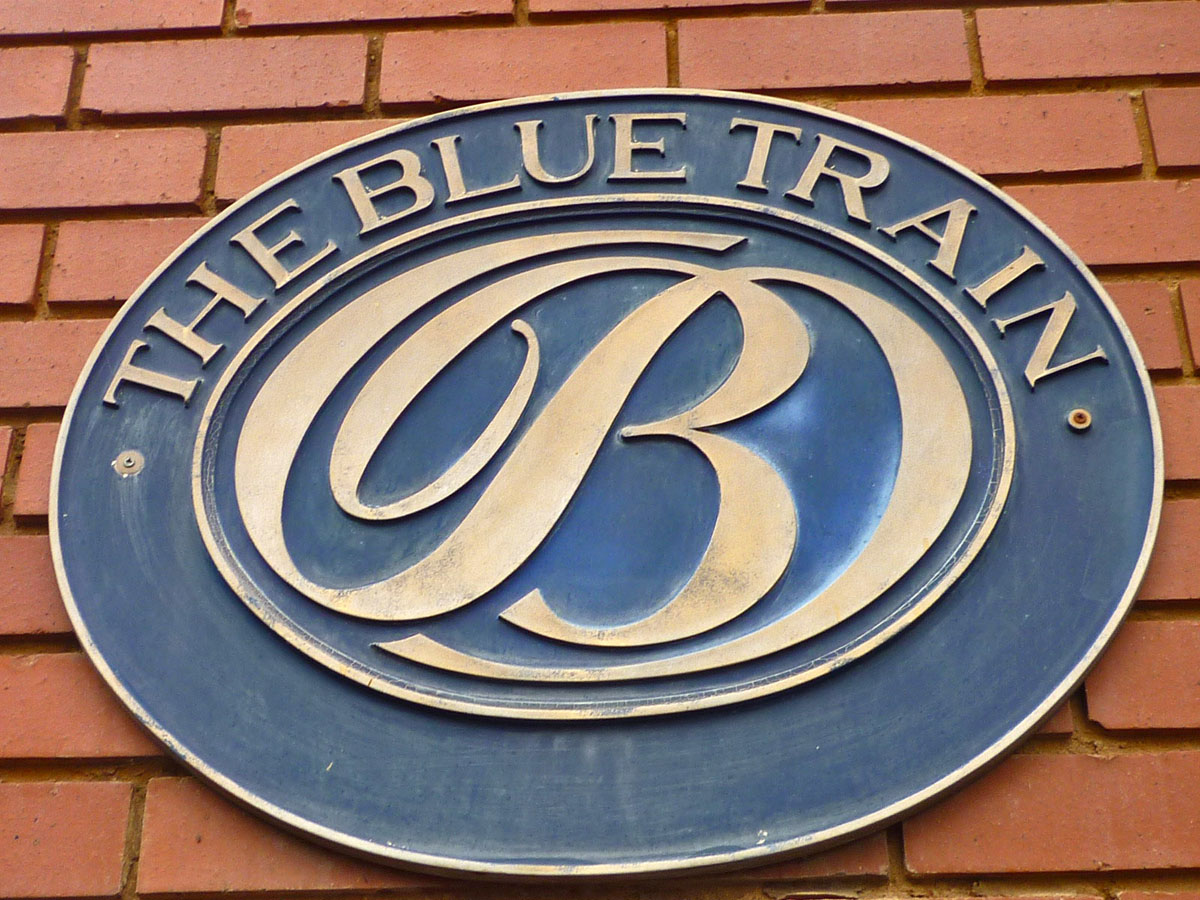 20171116031834-4d2d4c5a3905568f57d8a2ecbcca804a