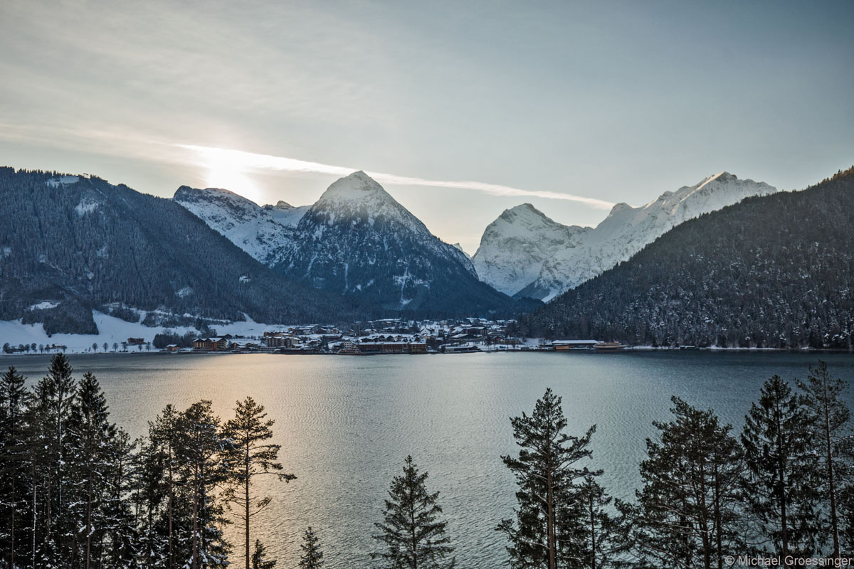 20181203230513-aa1c808879c8455de90dd263bf9e2dbe