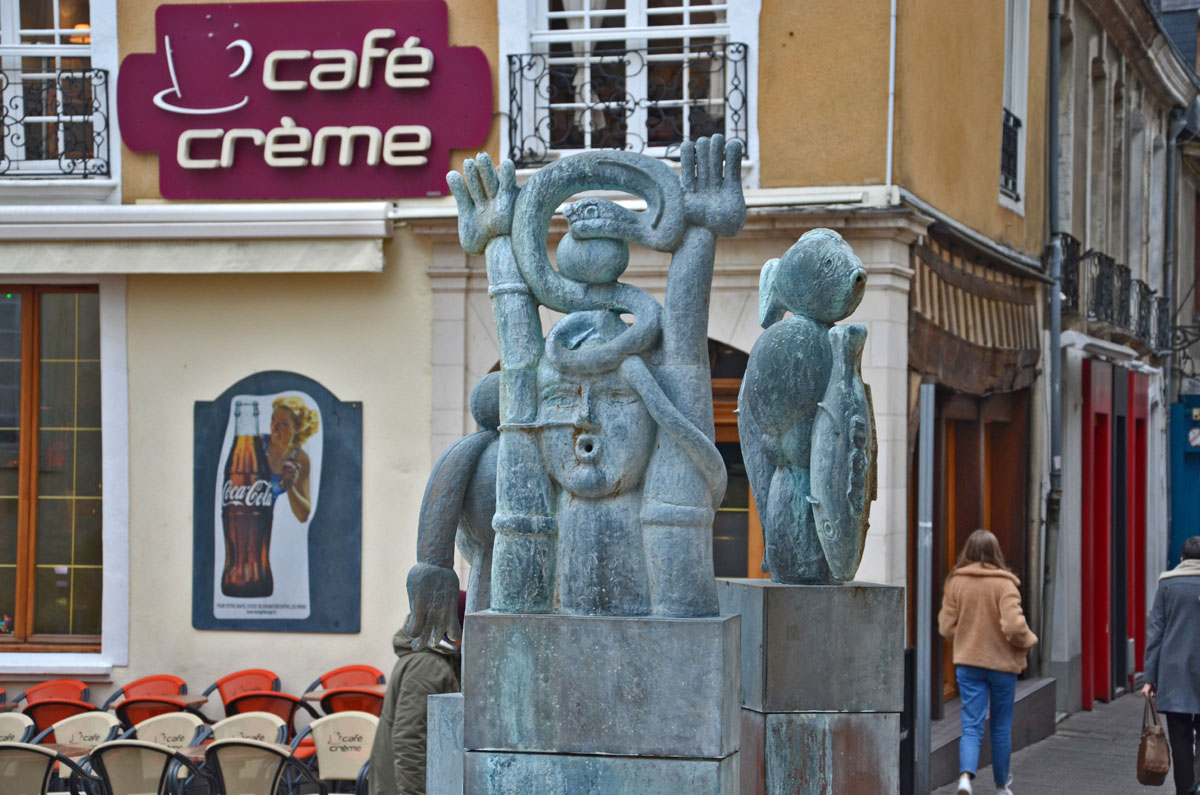 20190508234021-6e92996677ade753149cc5696624310a