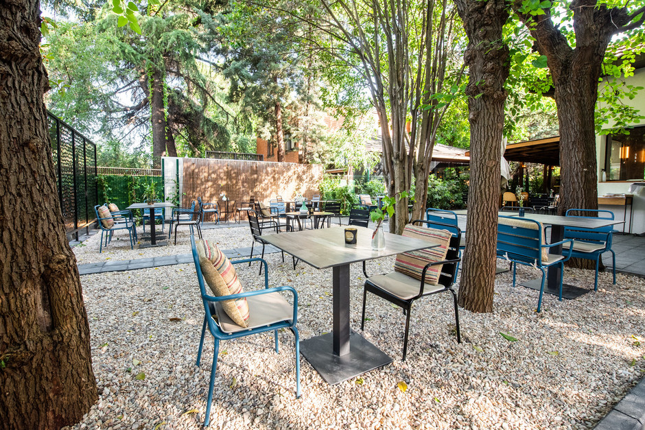 20200730164959-33962217cf11bb14b68a32a61e7809a0