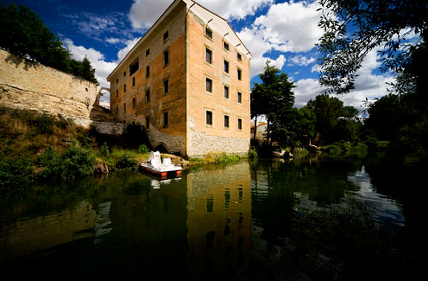 20200923112055-122f59cd11d579e61a03d6fb8fece055