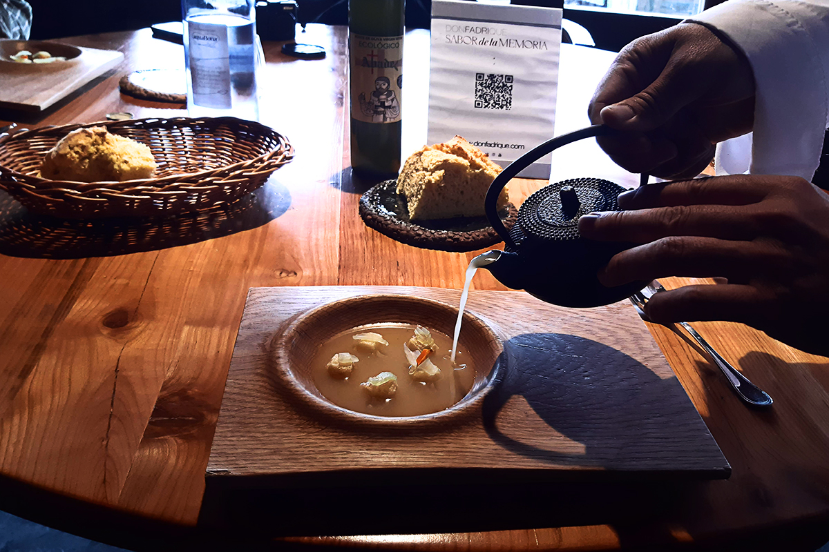 20201028195101-aae233000d1f7e3da43e3272e74f77aa