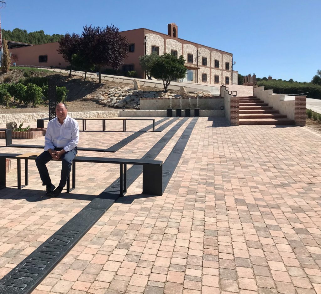 20201208143815-ae566253288191ce5d879e51dae1d8c3