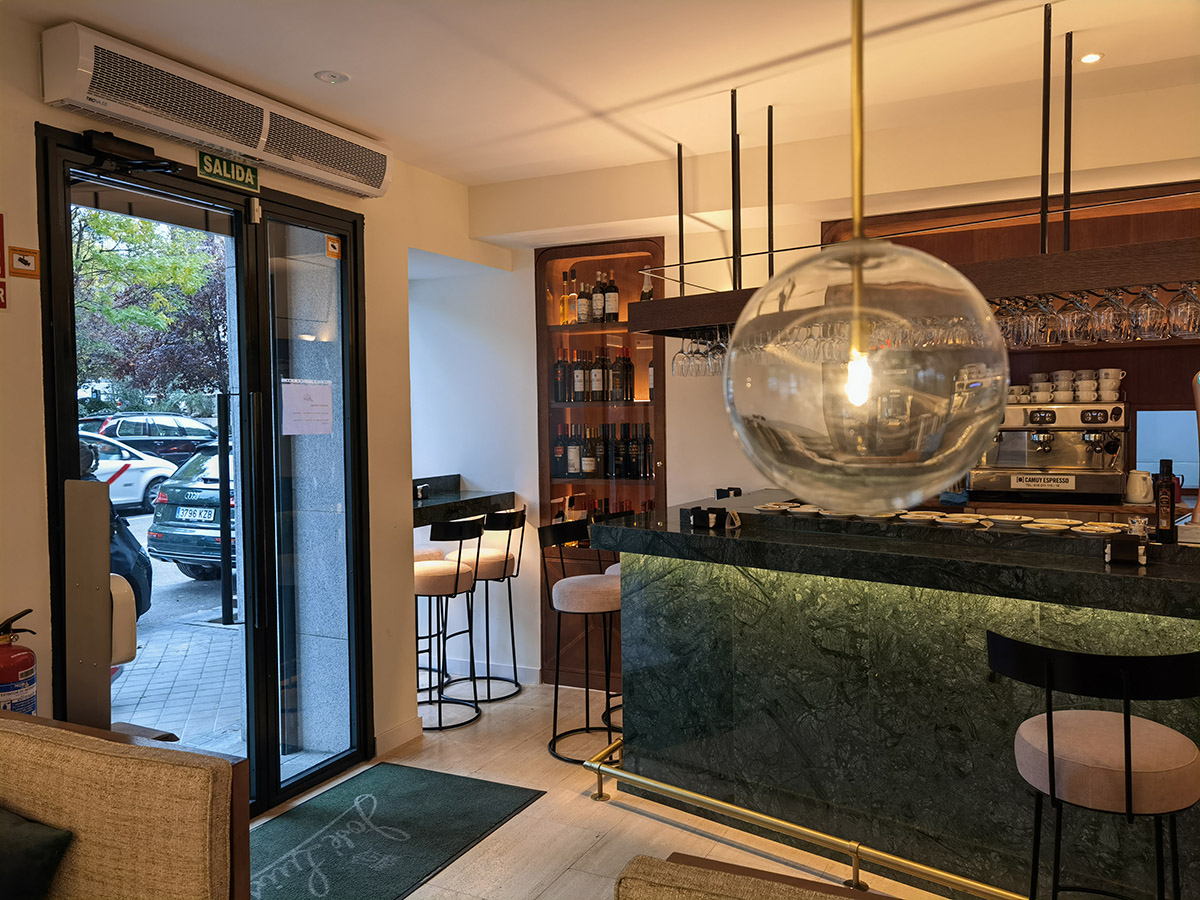 20211125165218-fe5df232cafa4c4e0f1a0294418e5660