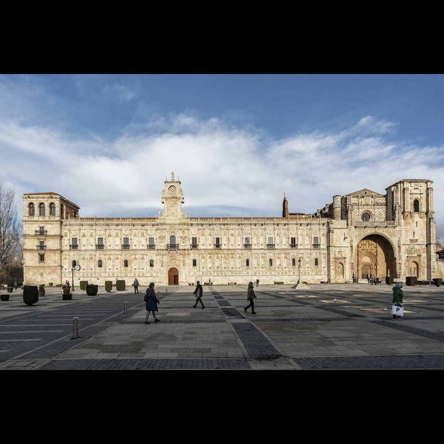 20220601145438-4c2f89c8b888646990e3896ae68fae95