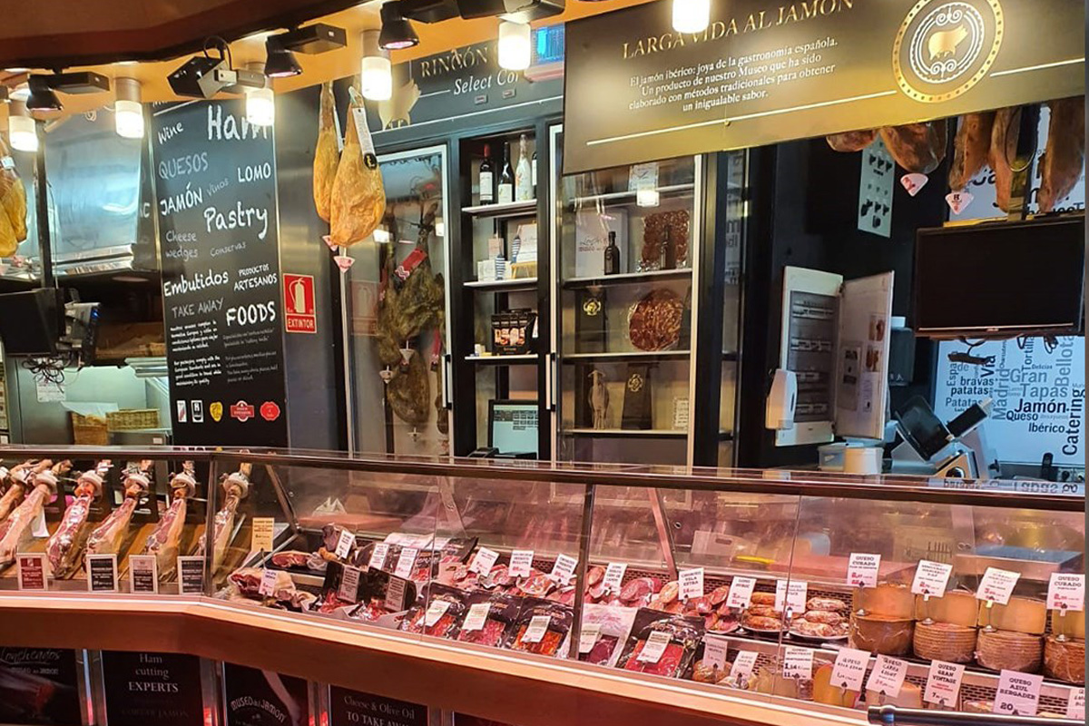 20221124063136-5ac66b6514f7accb2811a4c9cebab51f