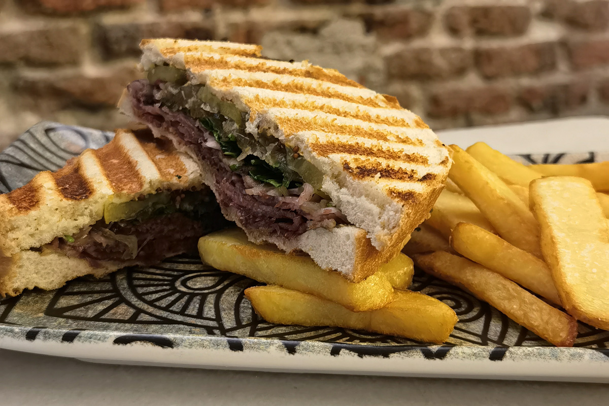 20221214230707-c194b731d59a61046e175d5221f75216